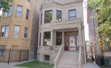 Building Photo - 1652 N Richmond St
