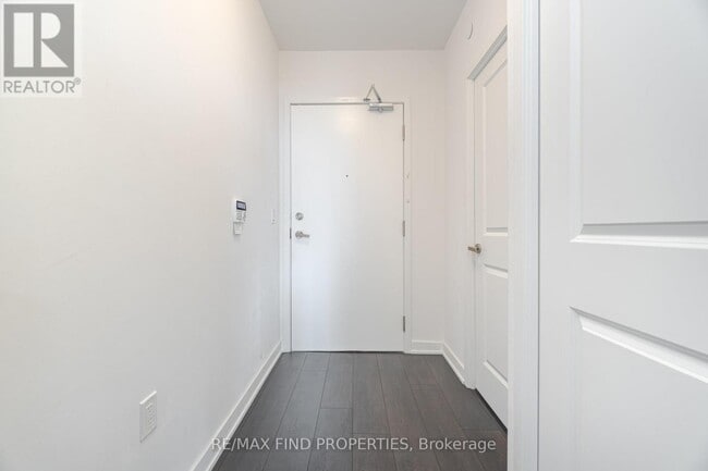 Photo du bâtiment - 99-2399 Broadway Ave
