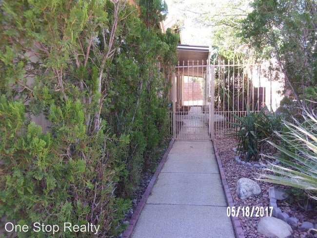 Building Photo - 4535 Via San Marco
