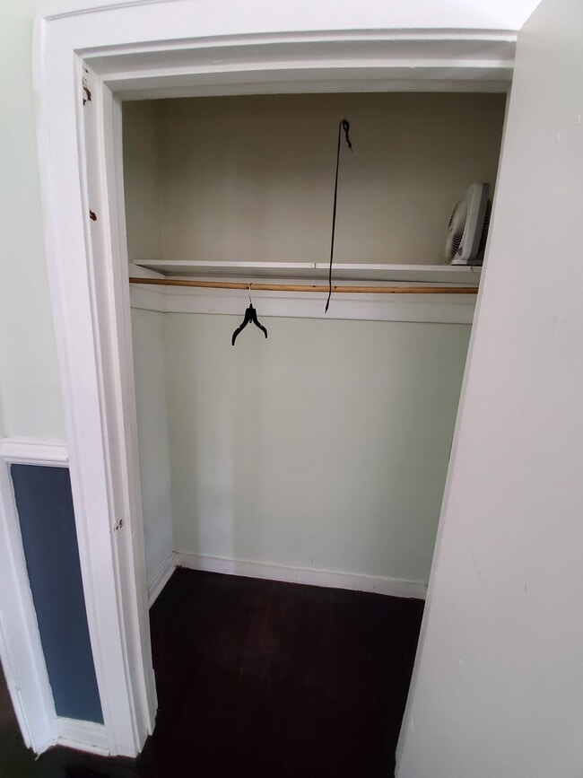 Building Photo - 4126 W 24th Pl