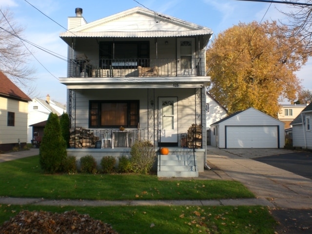 Building Photo - 125 Shanley St