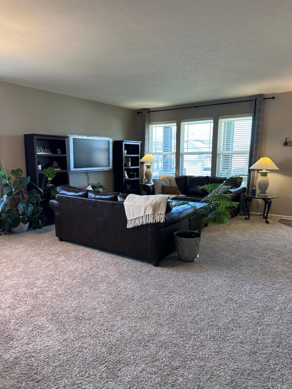 Foto del edificio - 21327 Quarry Ln
