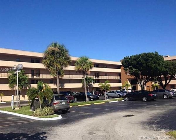 Foto principal - 502 NW 87th Ave