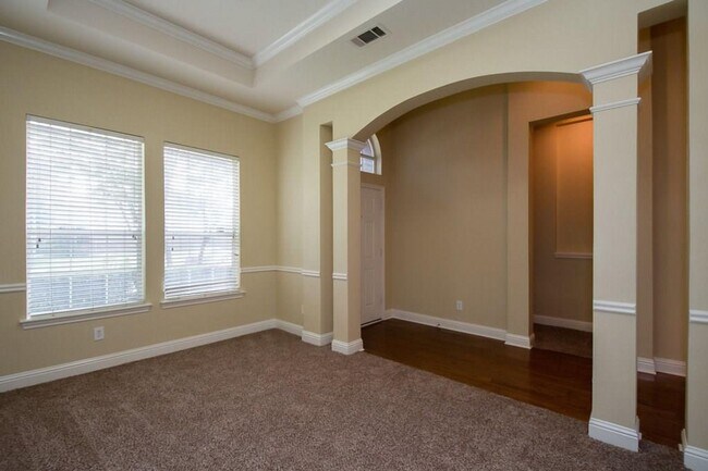 Foto del edificio - Adorable single story 3/2- Plano