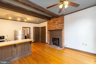 Building Photo - 105 N Loudoun St