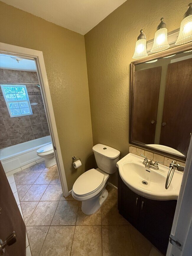 Building Photo - 3402 Justice Ave