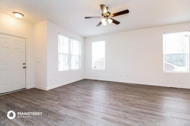 Foto del edificio - 3365 Lakeside Pl, Hermitage, TN 37076