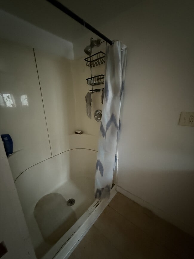 Foto del edificio - 1536 E Decatur St