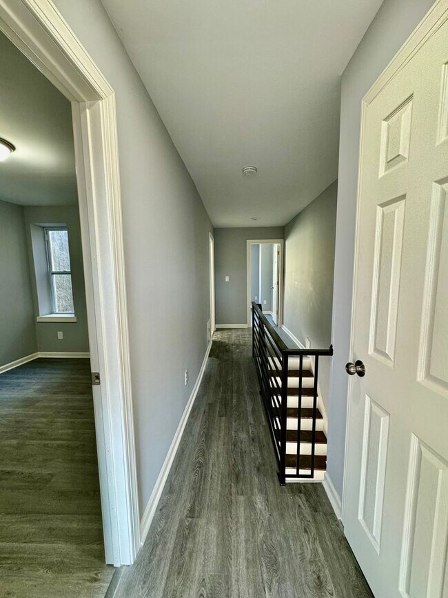Foto del edificio - Anika Homes 3 Bedroom