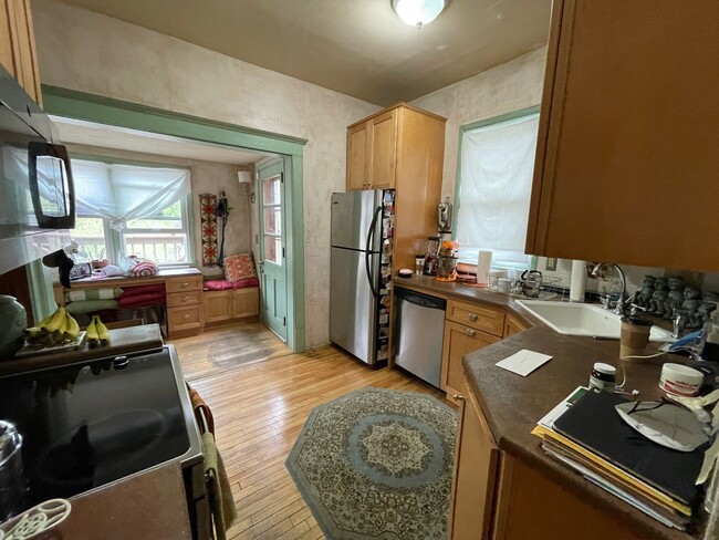 Foto del edificio - 4 Bed Home in Hidden OASIS!