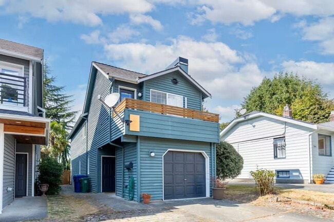 Charming Craftsman-Style Home in the Heart... - Charming Craftsman-Style Home in the Heart...