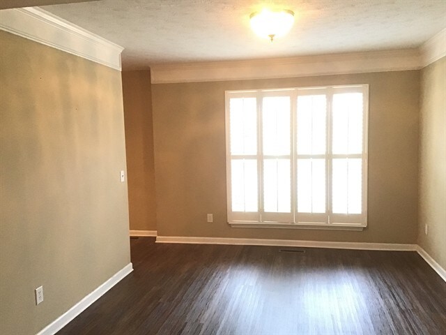 Building Photo - 105 Chipwood Drive