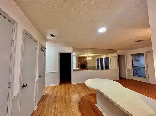 Building Photo - 10704 Longmeadow Ct