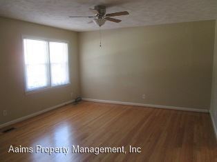 Foto del edificio - 3 br, 1.5 bath House - 804 Bronco Lane