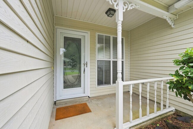 Building Photo - 148 Meadowbrook Ct