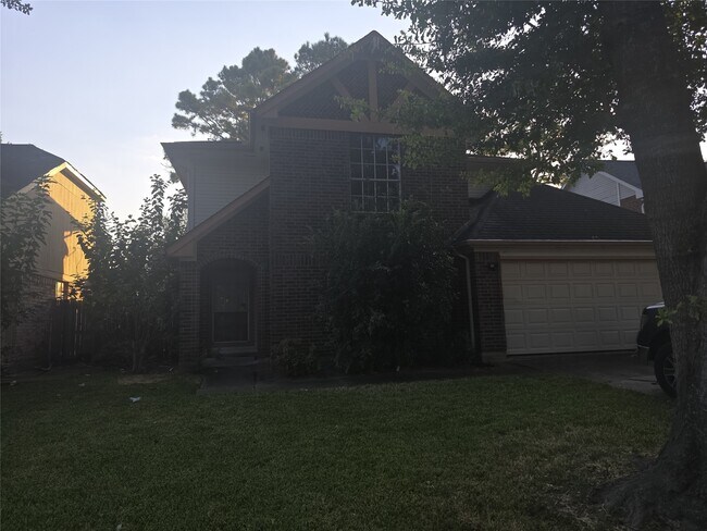 Foto del edificio - 1907 Summerfield Pl