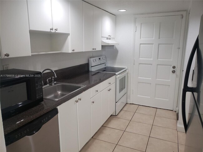 Foto del edificio - 8500 SW 109th Ave
