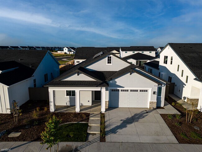 Foto del edificio - 3 br, 3.5 bath House - 7025 Pruett Drive 1