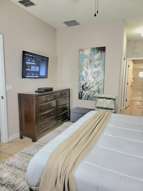 Foto del edificio - 2720 Oakwater Dr