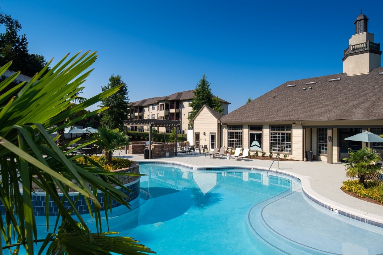 Photo - Landmark Apartments- AL