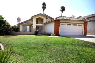 Building Photo - 25567 Woodside Cir