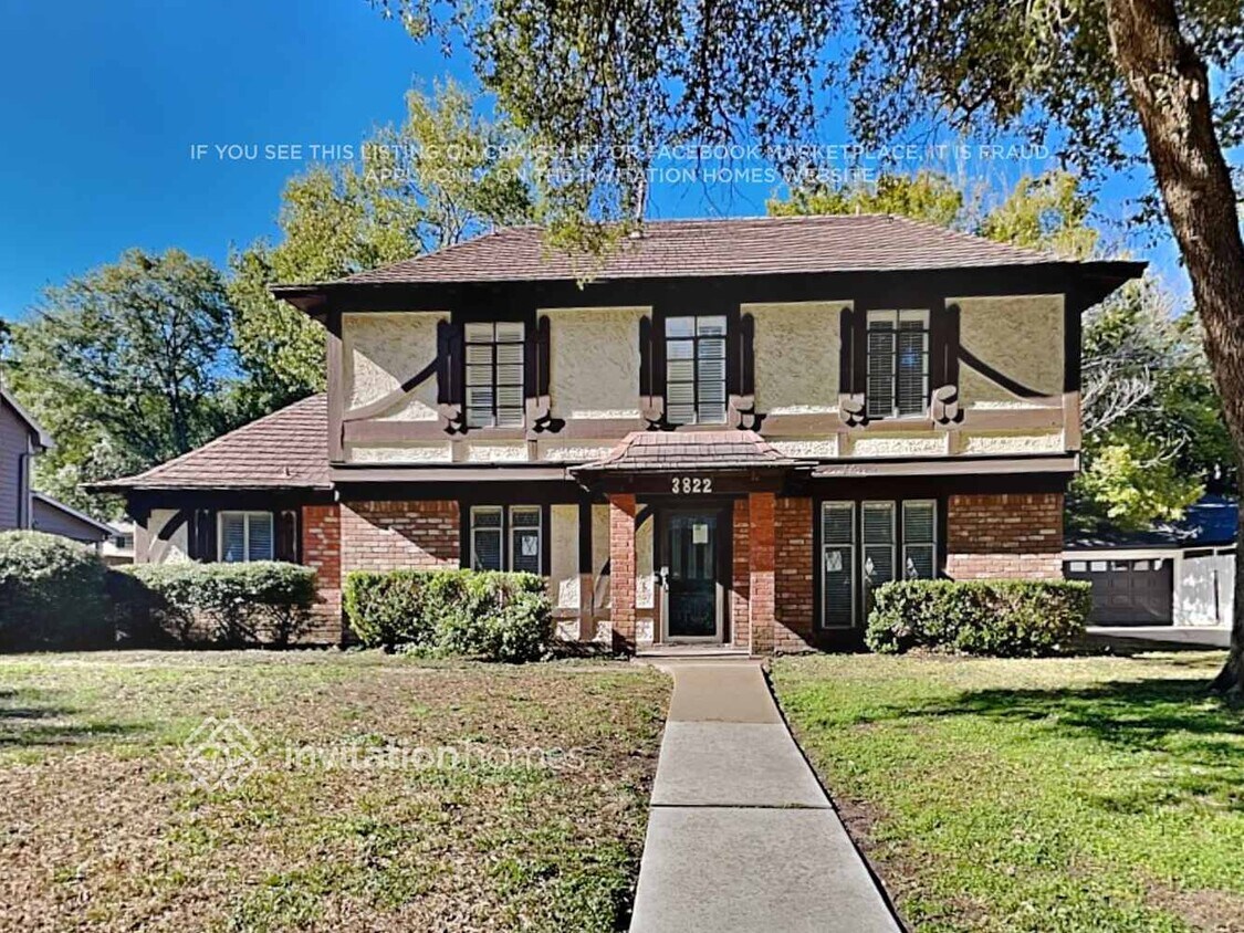 Foto principal - 3822 Stillview Dr