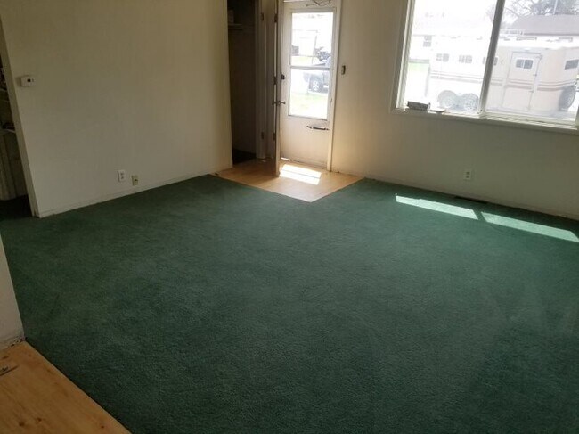 Foto del edificio - 807 Reynolds St