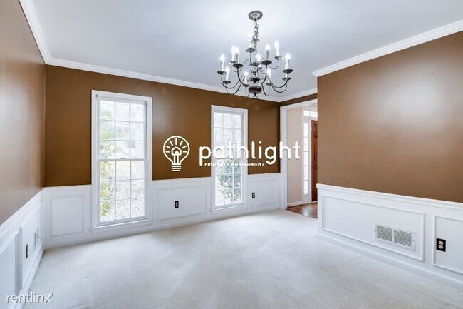 Building Photo - 4 br, 2 bath House - 2115 Briarwood Trail ...