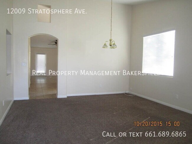 Foto del edificio - 12009 Stratosphere Ave