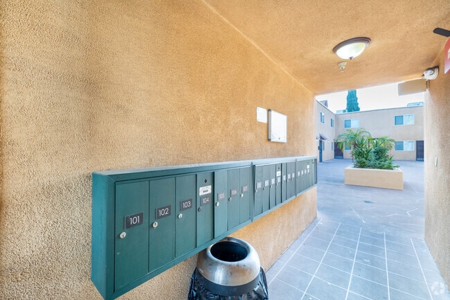 Mailbox - 14740 Erwin