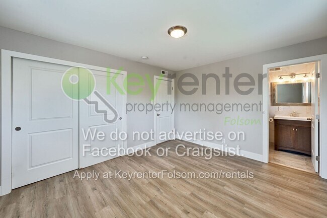 Foto del edificio - 10364 Newton Way