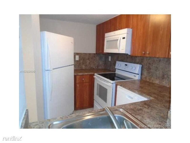 2 Br 1 Bath 8275 Sw 152nd Ave Apt D 308 Condo For Rent In Miami 2 Br 1 Bath 8275 Sw 152nd Ave Apt D 308