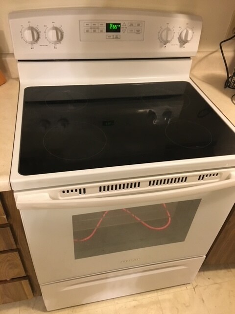 Updated stove - 46 Woodland Hills Dr