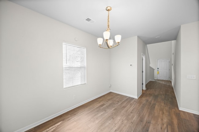 Building Photo - 367 Matuskovic Dr