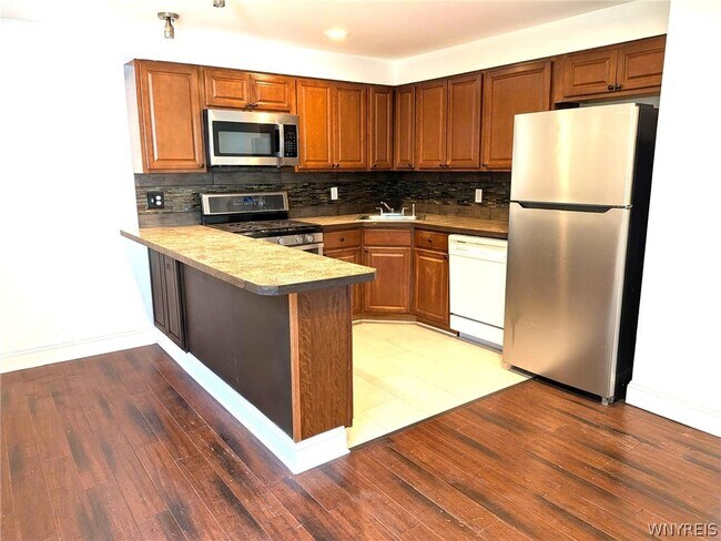 Foto del edificio - 253 Glenhaven Dr