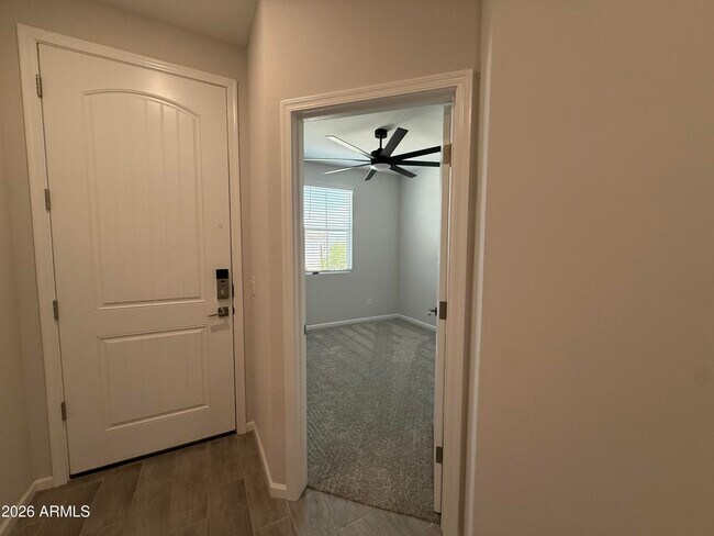 Foto del edificio - 1730 S 246th Ln