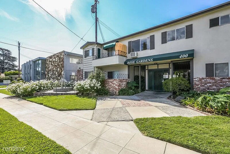 Foto principal - 400 E Live Oak St