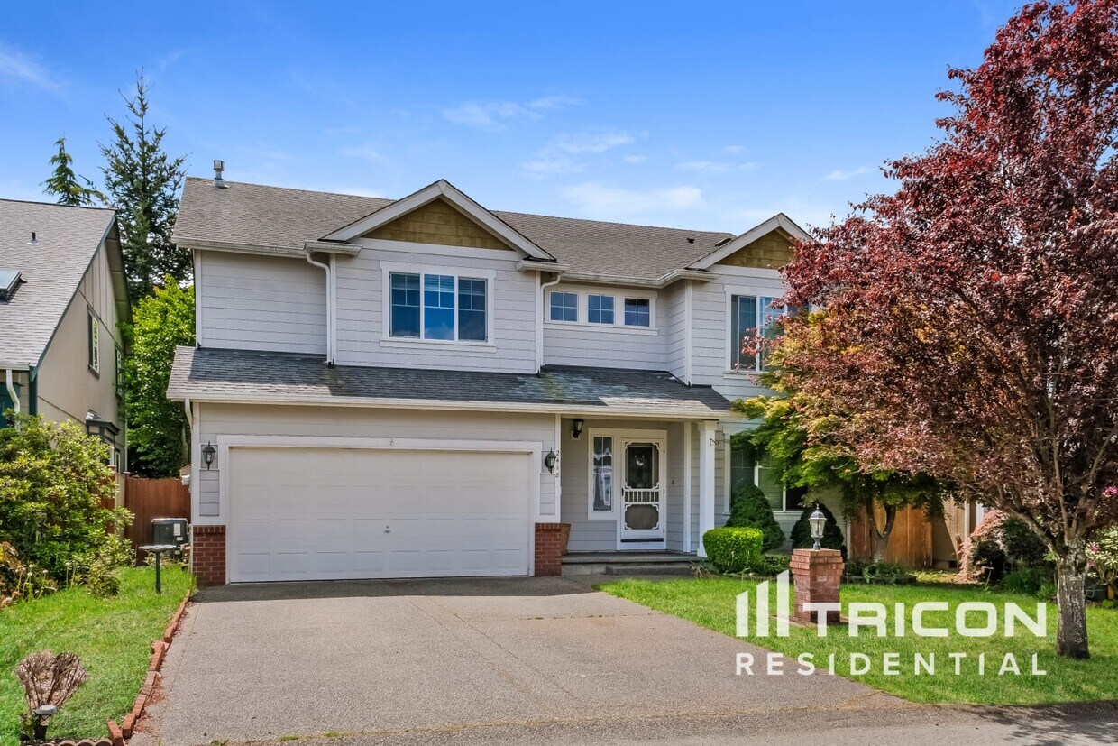 Foto principal - 2418 178th St E
