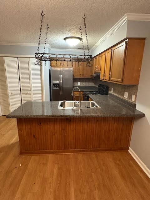 Building Photo - "Cozy Elegance Awaits: 1-Bedroom Condo wit...