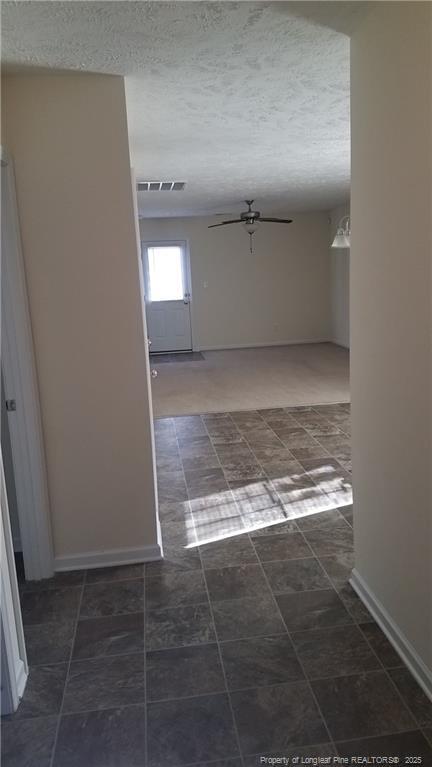 Foto del edificio - 3700 Woodcliff Dr