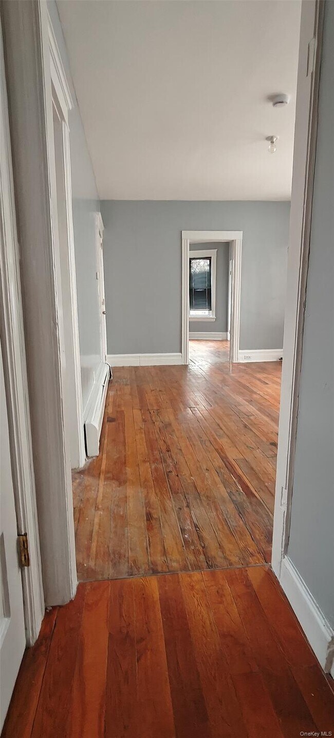 Foto del edificio - 104 Winnikee Ave