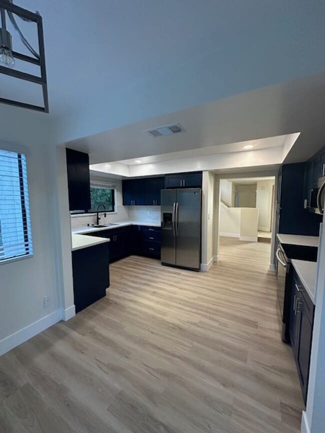 Building Photo - 2848-2848 Cazadero Dr