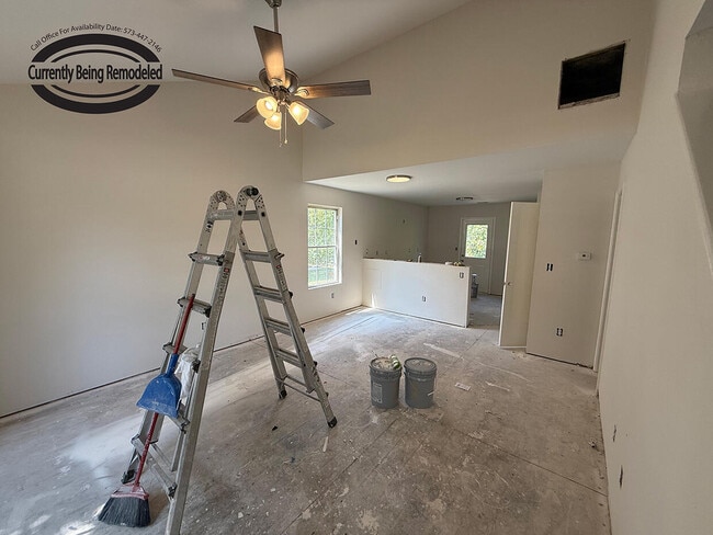 Building Photo - 1701 Hanover Blvd