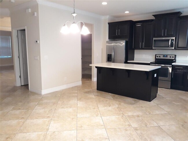 Foto del edificio - 5011 Southlawn Ave