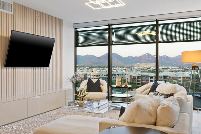 Foto del edificio - 7180 E Kierland Blvd