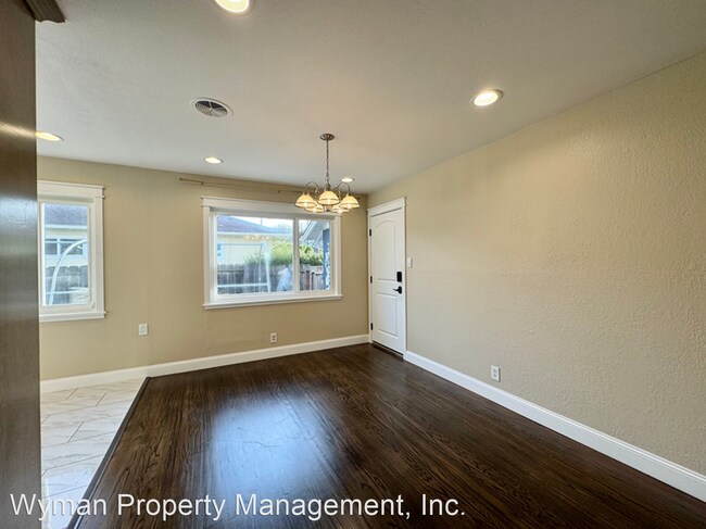 Foto del edificio - 3 br, 1 bath House - 1118 Kansas Ave.