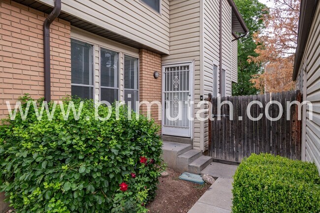Building Photo - 4456 S Albright Dr
