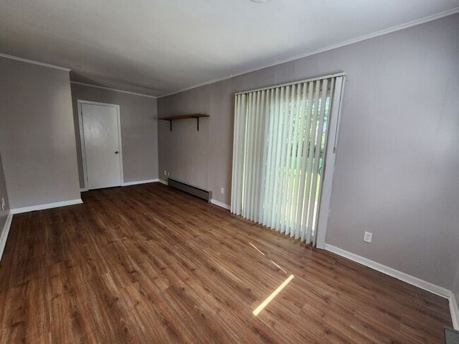 Foto del edificio - Charming 3 Bedroom Home in a Great Neighborhood!