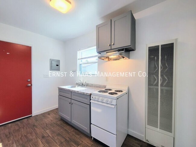 Foto del edificio - 4514 Linden Ave