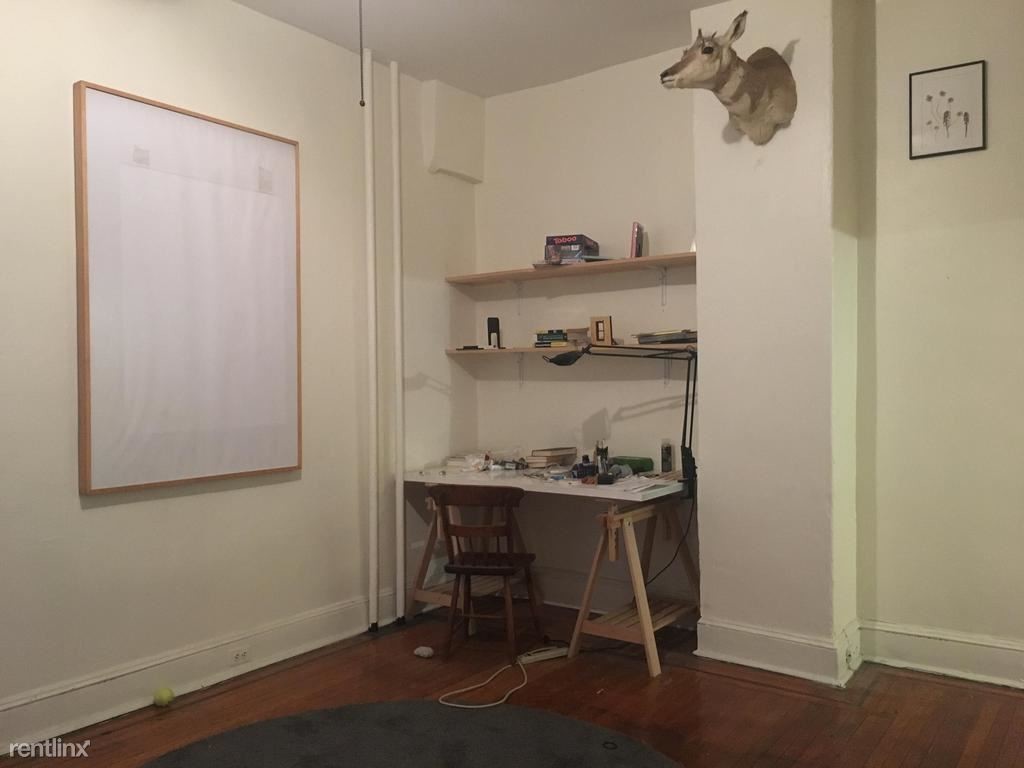 Foto principal - 4612 Baltimore Ave